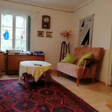 Moekki Kujala *